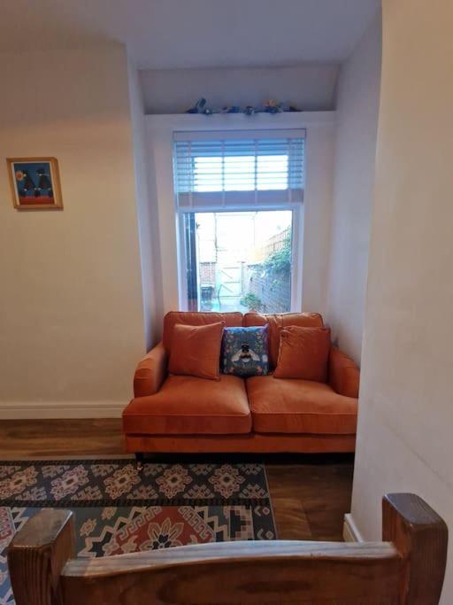 הוילה מנצ'סטר Gorgeous Edwardian Terrace In Old Trafford מראה חיצוני תמונה