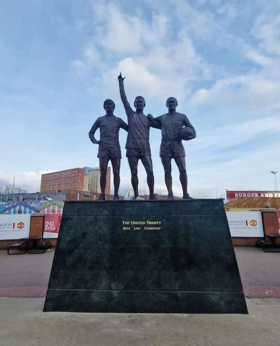 הוילה מנצ'סטר Gorgeous Edwardian Terrace In Old Trafford מראה חיצוני תמונה