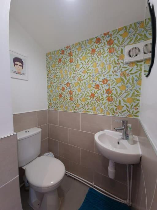 הוילה מנצ'סטר Gorgeous Edwardian Terrace In Old Trafford מראה חיצוני תמונה